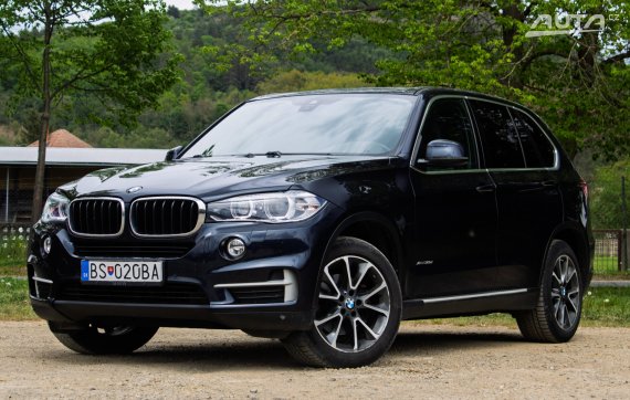 BMW X5 xDrive30d AT7 190kW / NA SPLÁTKY / NA PROTIÚČET 2015 - hlavní pohled