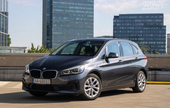 BMW Rad 2 Active Tourer 225xe iPerformance A/T, / NA SPLÁTKY / NA PROTIÚČET/