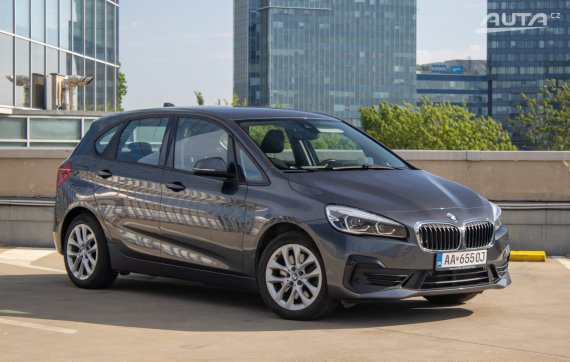 BMW Rad 2 Active Tourer 225xe iPerformance A/T, / NA SPLÁTKY / NA PROTIÚČET/ 2020 šedá