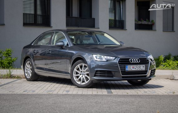 Audi A4 2.0 TDI Design S tronic, 110kW, A7 / AJ NA SPLÁTKY / 2016 šedá
