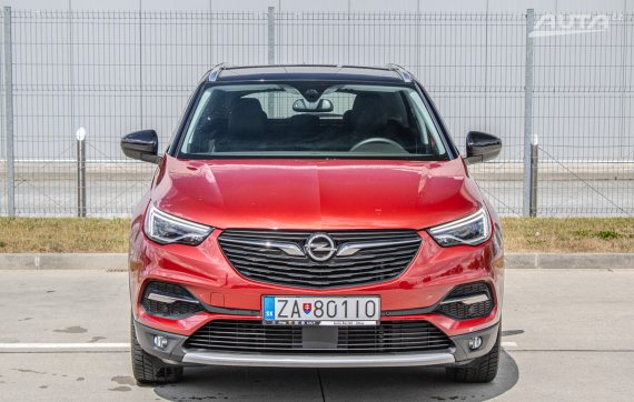 Opel Grandland X 1.6 TURBO S&amp;S Ultimate A/T8 2020 červená