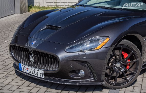 Maserati GranTurismo S 4.7L V8 MANSORY ext. / Carbon / AJ NA SPLÁTKY / PROTIÚČET 2008 šedá