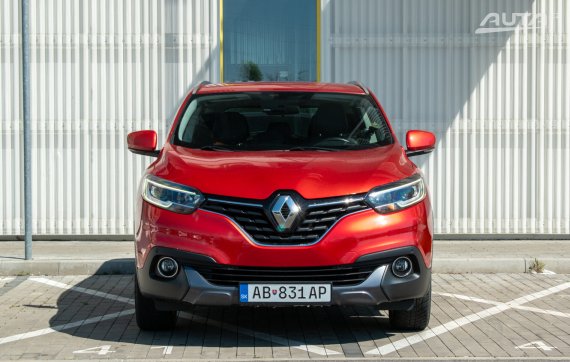 Renault Kadjar Energy TCe 130 96kw Nová rozvodová reťaz AJ NA SPLÁTKY / PROTIÚČET 2015 červená