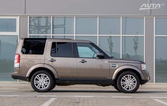 Land Rover Discovery 3.O SDV6 180kW AT8 / NA SPLÁTKY / NA PROTIÚČET 2012 hnědá