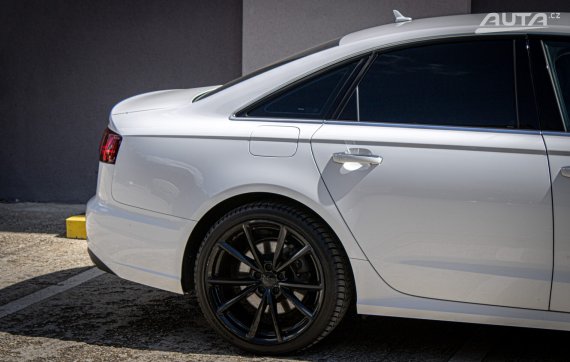 Audi A6 3.0 TDI quattro S tronic, 160kW, A7, 4d. / AJ NA SPLÁTKY / PROTIHODNOTA / 2016 bílá