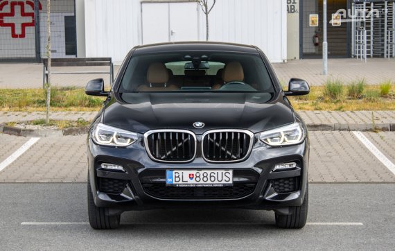 BMW X4 xDrive 20d M Sport / 140kW / A8 / ZÁRUKA / AJ NA SPLÁTKY / PROTIÚČET 2019 černá