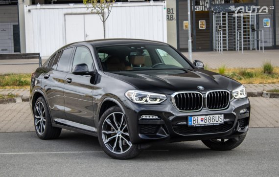 BMW X4 xDrive 20d M Sport / 140kW / A8 / ZÁRUKA / AJ NA SPLÁTKY / PROTIÚČET 2019 černá