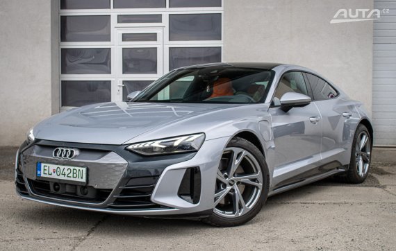 Audi E-tron GT 350kW / AJ NA SPLÁTKY / PROTIÚČET