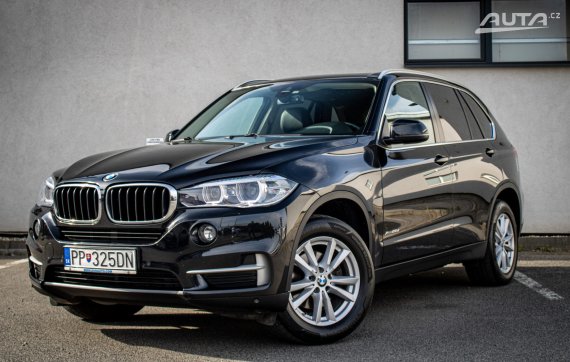 BMW X5 xDrive25d 231k A/T, 170kW, A8, 5d, 7miest (2016-2018)/AJ NA SPLÁTKY/PROTIÚČET 2016 - hlavní pohled