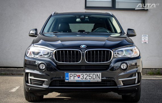BMW X5 xDrive25d 231k A/T, 170kW, A8, 5d, 7miest (2016-2018)/AJ NA SPLÁTKY/PROTIÚČET 2016 černá