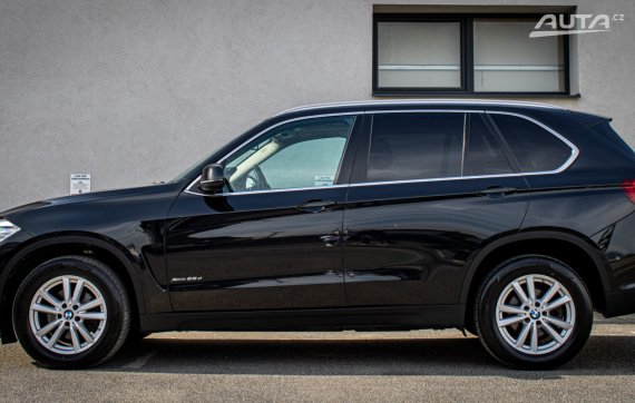 BMW X5 xDrive25d 231k A/T, 170kW, A8, 5d, 7miest (2016-2018)/AJ NA SPLÁTKY/PROTIÚČET 2016 černá