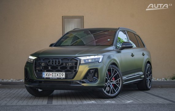 Audi SQ7 TFSI quattro A/T 8 / ZÁRUKA 5 ROKOV / ADVANCED PODVOZOK / 7 MIEST /