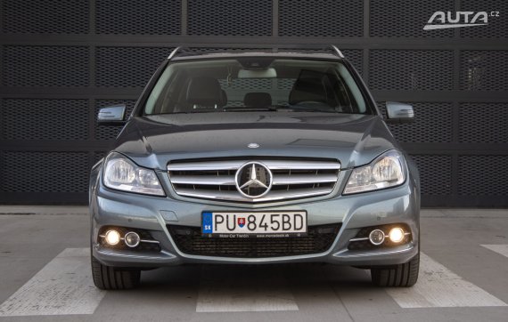 Mercedes-Benz C trieda Kombi 220 CDI W204 2011 šedá