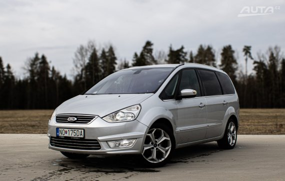 Ford Galaxy 2.0 TDCi DPF (120kW) PowerShift Ghia.  FINANCOVANIE/PROTIÚČET 2012 - hlavní pohled