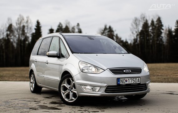 Ford Galaxy 2.0 TDCi DPF (120kW) PowerShift Ghia.  FINANCOVANIE/PROTIÚČET 2012 stříbrná metalíza