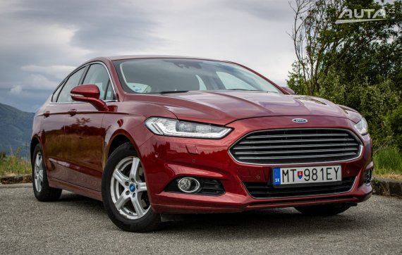 Ford Mondeo 2.0 TDCi Duratorq 180k Titanium 132kW, A6, 5d. /AJ NA SPLÁTKY/PROTIÚČET 2015 červená