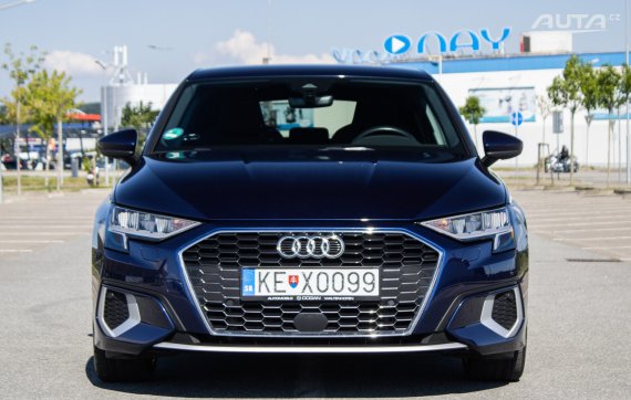 Audi A3 Sportback 1.4 TFSIe PHEV, 150kW (2022) / AJ NA SPLÁTKY / PROTIÚČET / 2022 modrá