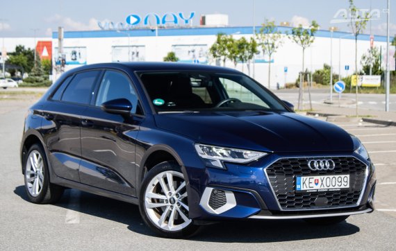 Audi A3 Sportback 1.4 TFSIe PHEV, 150kW (2022) / AJ NA SPLÁTKY / PROTIÚČET / 2022 modrá