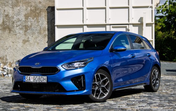 Kia Ceed 1.6 CRDi GT-Line AT/7 100kW / NA SPLÁTKY / NA PROTIÚČET 2019 - hlavní pohled