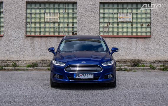 Ford Mondeo Combi 2.0 TDCi Duratorq Vignale AWD, 132kW, A6 / FINANCOVANIE / PROTIHODNOTA 2017 modrá