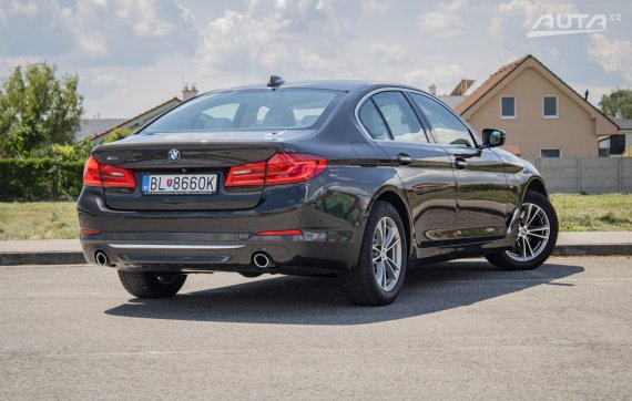 BMW Rad 5 520d xDrive A/T, Luxury Line, 140kW, A8 / AJ NA SPLÁTKY / PROTIÚČET 2017 hnědá
