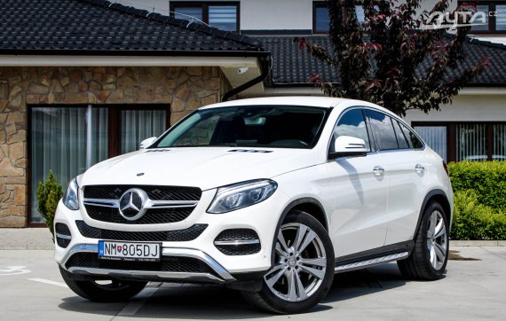 Mercedes-Benz GLE Kupé 350d 190kW 4MATIC AT9 / AJ NA SPLÁTKY / PROTIÚČET / 2016 - hlavní pohled