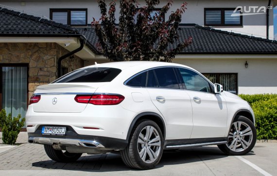 Mercedes-Benz GLE Kupé 350d 190kW 4MATIC AT9 / AJ NA SPLÁTKY / PROTIÚČET / 2016 bílá