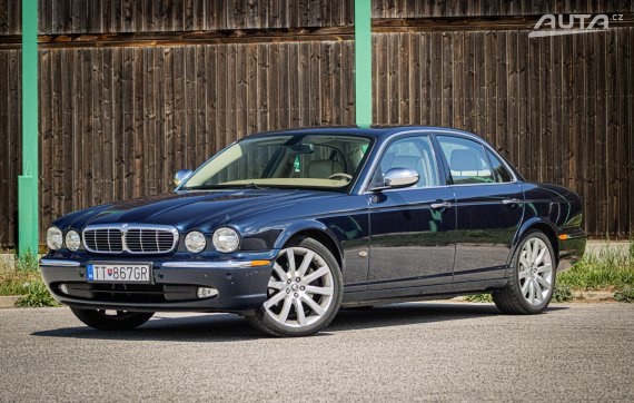 Jaguar XJ XJ6 2.7 D Executive, 152kW, A6, 4d / AJ NA SPLÁTKY / PROTIHODNOTA / 2006 - hlavní pohled