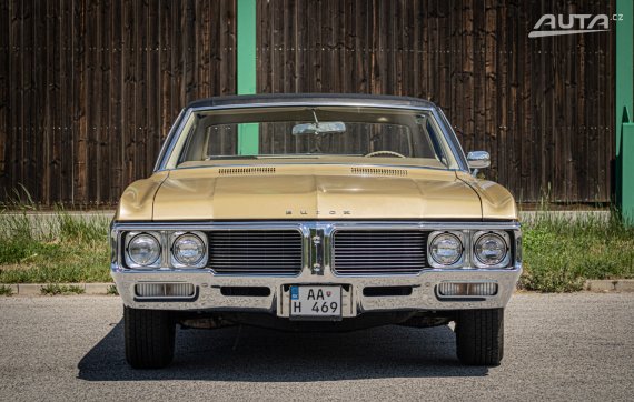 Buick LeSabre 5.7 Hard Top / AJ NA SPLÁTKY / PROTIHODNOTA /  zlatá metalíza