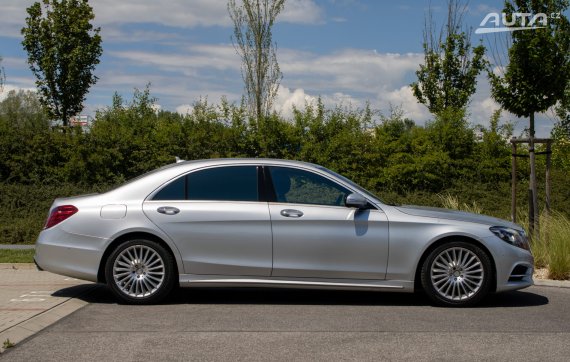 Mercedes-Benz S 500 Long 4MATIC AMG Line / AJ NA SPLÁTKY / PROTIÚČET / 2013 stříbrná metalíza