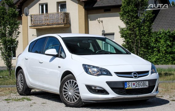 Opel Astra 1.4 Turbo Enjoy / AJ NA SPLÁTKY / PROTIÚČET / 2013 bílá