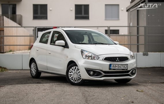 Mitsubishi Space Star 1.0, 2019, 52kW 2019 bílá