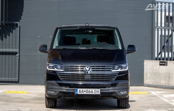 Volkswagen Caravelle 2.0 TDI T6 Comfortline / AJ NA SPLÁTKY / PROTIÚČET / 2021 černá