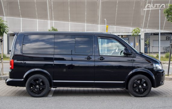 Volkswagen Multivan 2.0 BiTDI Highline 4MOTION DSG, 132kW (2015) / AJ NA SPLÁTKY / PROTIÚČET / 2015 černá