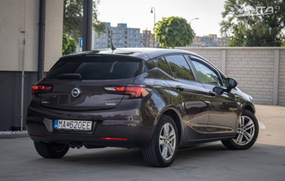 Opel Astra 1.4 Turbo 92kW M6 Enjoy / AJ NA SPLÁTKY / PROTIÚČET 2019 hnědá