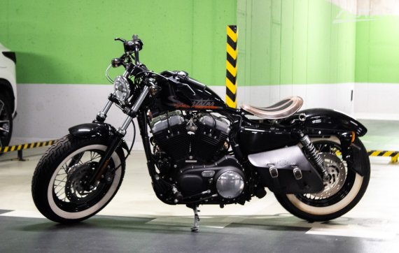 Harley Davidson XL1200X FORTY EIGHT, manuál, 49 kW, benzín 2010 - hlavní pohled
