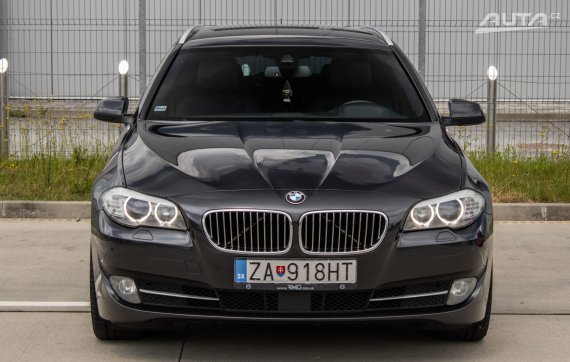 BMW Rad 5 Touring 525d AT 160kW218HP A8 / AJ NA SPLÁTKY / PROTIÚČET 2013 šedá
