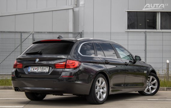 BMW Rad 5 Touring 525d AT 160kW218HP A8 / AJ NA SPLÁTKY / PROTIÚČET 2013 šedá