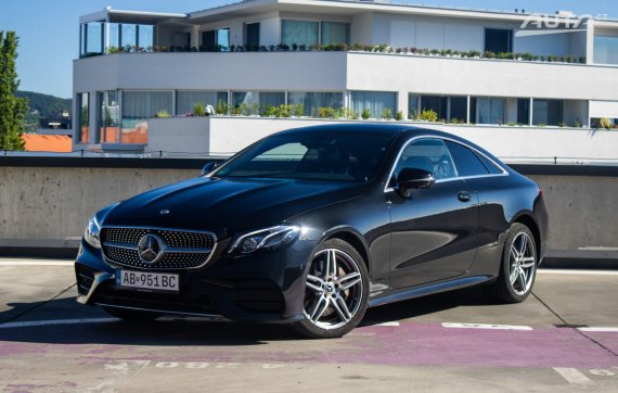 Mercedes-Benz E trieda Kupé 450 4matic A/T 2020 - hlavní pohled