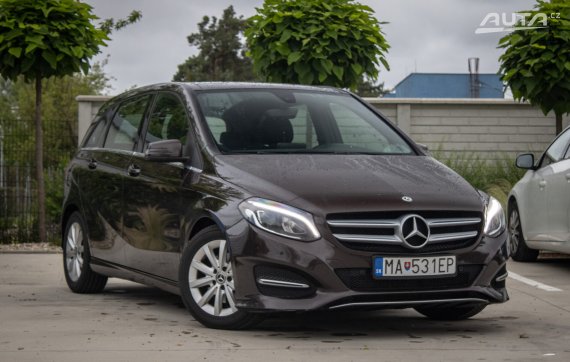 Mercedes-Benz B trieda B200d AT/7 100kW / AJ NA SPLÁTKY / PROTIÚČET 2018 hnědá
