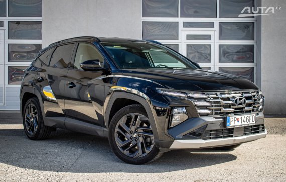 Hyundai Tucson ANNIVERSARY 1,6 T-GDI MHEV 7DCT Abyss Black /AJ NA SPLÁTKY/PROTIÚČET 2025 černá