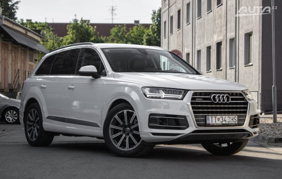 Audi Q7 2016, 3.0, 200kW 2016 bílá