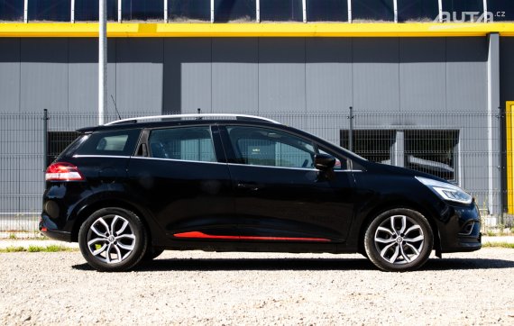 Renault Clio Grandtour Energy  / AJ NA SPLÁTKY / PROTIÚČET / 2017 černá