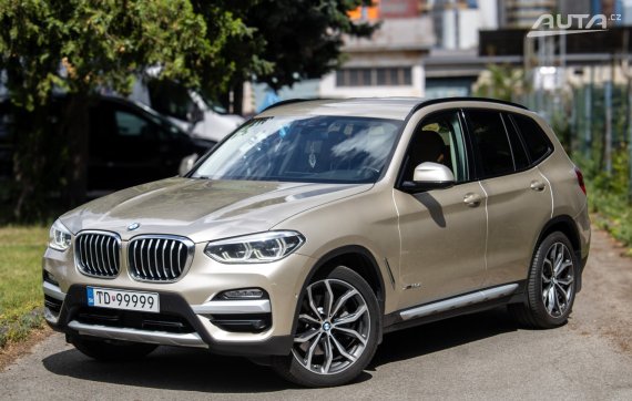 BMW X3 xDrive30d xLine / 195kW / A8 / ZÁRUKA / AJ NA SPLÁTKY / PROTIÚČET 2019 - hlavní pohled
