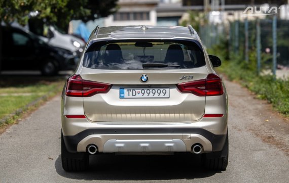 BMW X3 xDrive30d xLine / 195kW / A8 / ZÁRUKA / AJ NA SPLÁTKY / PROTIÚČET 2019 hnědá