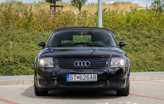 Audi TT Roadster 1.8 T 110 kW / AJ NA SPLÁTKY / PROTIÚČET / 2002 černá