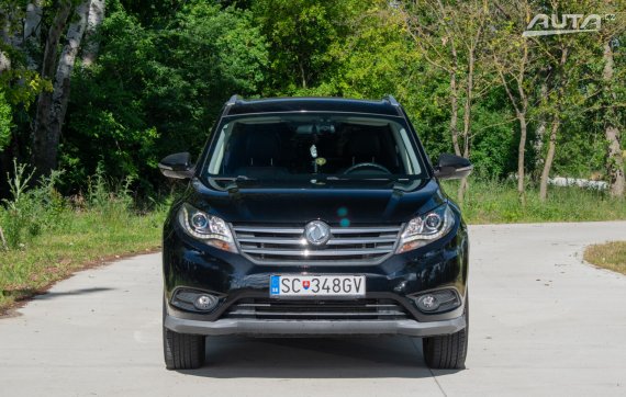 Dongfeng Glory 580 1.5 Luxury CVT 107kw 1.majiteľ, SK auto, V záruke, AJ NA SPLÁTKY 2023 černá
