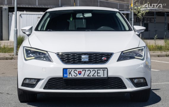 Seat Leon 1.6 TDI, 77kW (2014) / AJ NA SPLÁTKY / PROTIÚČET / 2014 bílá
