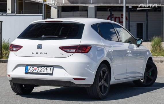 Seat Leon 1.6 TDI, 77kW (2014) / AJ NA SPLÁTKY / PROTIÚČET / 2014 bílá