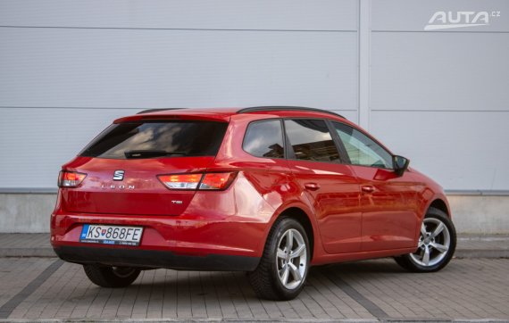 Seat Leon 1.2 TSI Reference / 81kW / M6 / ZÁRUKA / AJ NA SPLÁTKY / PROTIÚČET 2015 červená